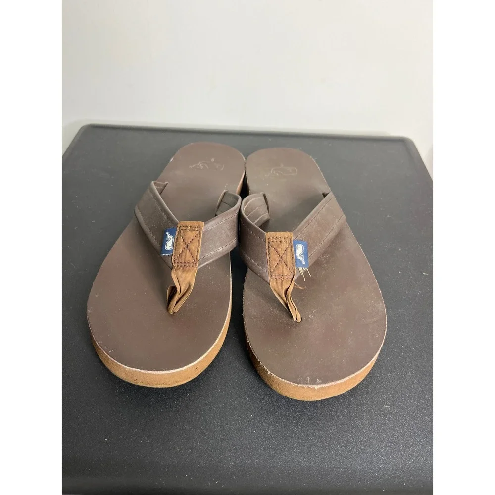 Vineyard Vines Flip Flops Mens 9 Thong Sandals Preppy Whale Logo Beach Casual